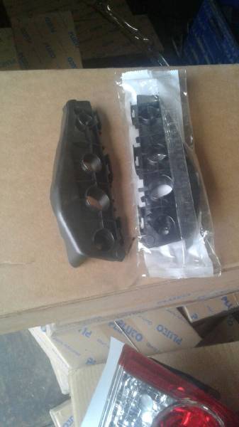 2007-2012 TOYOTA COROLLA ÇIKMA TAMPON BRAKETİ SIFIR